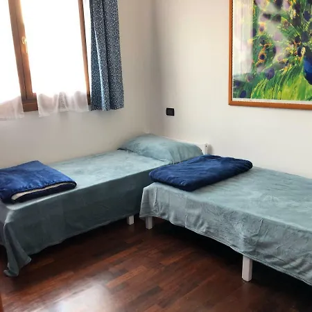 Calle Tunisi Apartment *